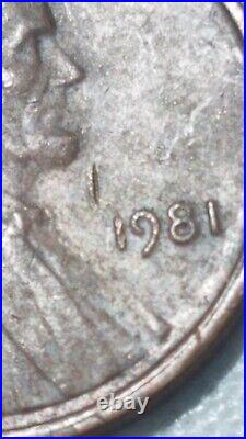 1981 Lincoln Cent With A Slash Above the Date No Mint Mark! A Rare Coin